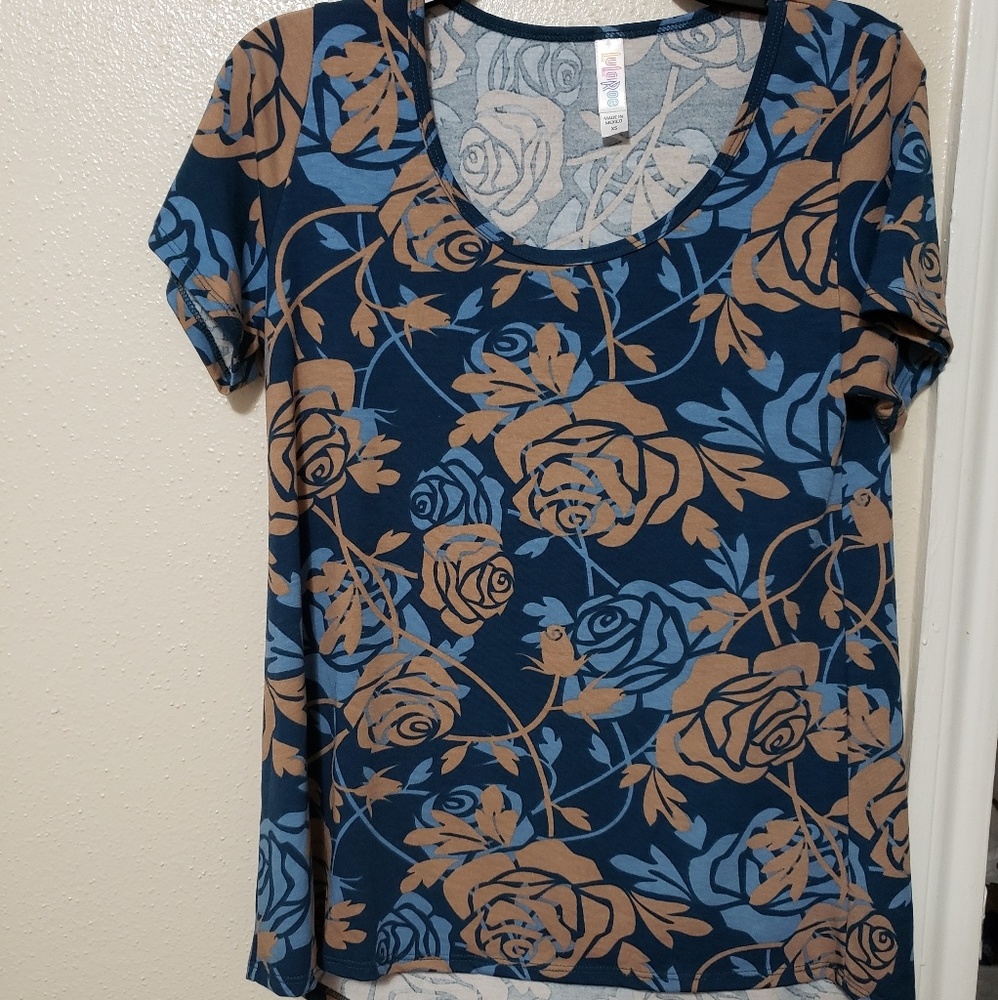Lularoe floral perfect T-shirt